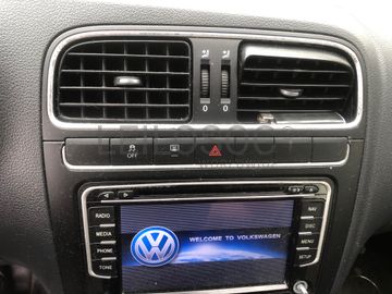 Volkswagen Polo · Ano 2011