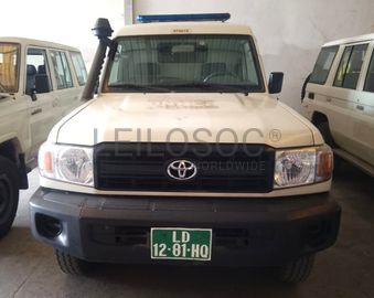 TOYOTA	LAND CRUISER