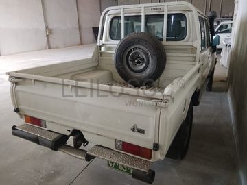 TOYOTA	LC PICK-UP