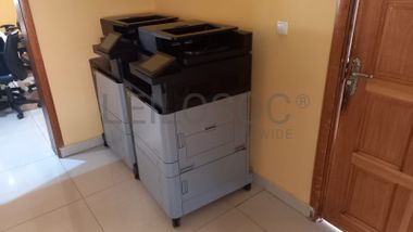 Mobiliário e Informática