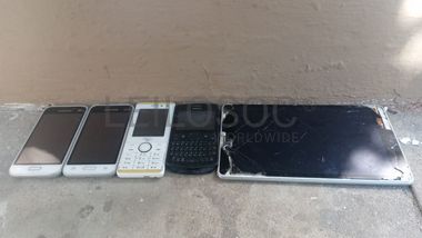 Telefones 