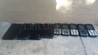 Telefones 
