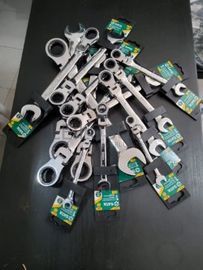 CONJUNTO DE 14 CHAVES BOCA/LUNETA C/ ROQUETE DE CABEÇA FLEXÍVEL
