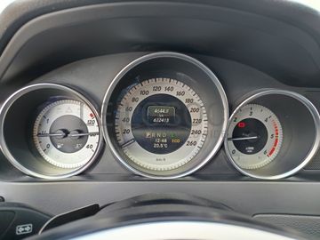 Mercedes-Benz C200 CDI · Ano 2014