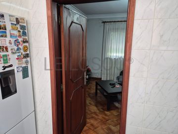 Moradia V4 · Vila de Cucujães, Oliveira de Azeméis