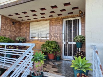 Moradia V4 · Vila de Cucujães, Oliveira de Azeméis