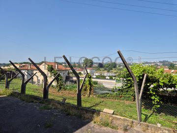 Moradia V4 · Vila de Cucujães, Oliveira de Azeméis