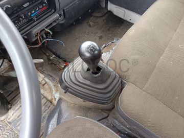Nissan Cabstar Com Plataforma Elevatória · Ano 2007