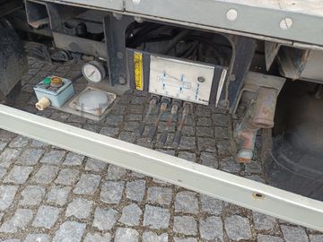 Nissan Cabstar Com Plataforma Elevatória · Ano 2007