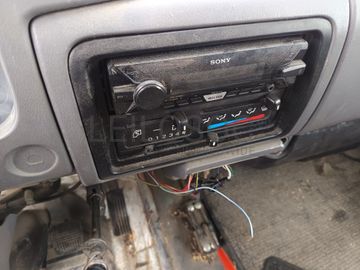 Nissan Cabstar Com Plataforma Elevatória · Ano 2007
