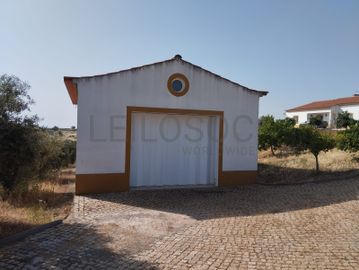 Monte Novo de Valvaqueiros · Santiago Maior, Alandroal