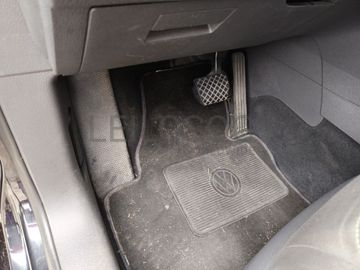 Volkswagen Touran · 7 Lugares · Ano 2007