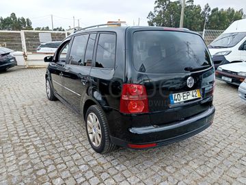 Volkswagen Touran · 7 Lugares · Ano 2007