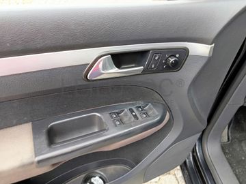 Volkswagen Touran · 7 Lugares · Ano 2007