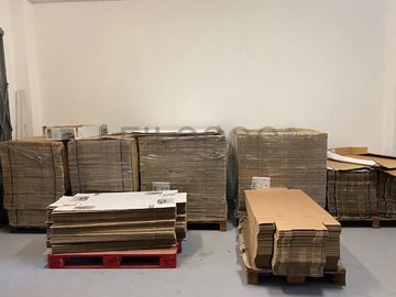 Equipamentos de escritório e outros + Equipamentos de informáticos
