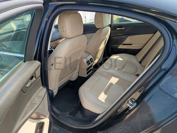 Jaguar XE · Ano 2016