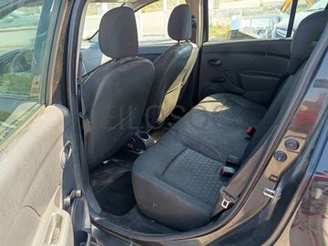 Dacia Sandero · Ano 2013