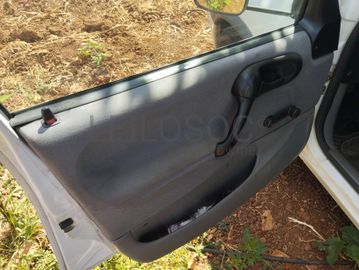 Opel Combo 1.7 · Ano 1999