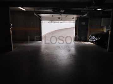 Proporção de 1/78 de Estacionamento · Ameixoeira, Lisboa