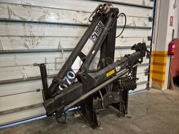 Grua Hiab 070