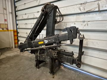 Grua Hiab 070