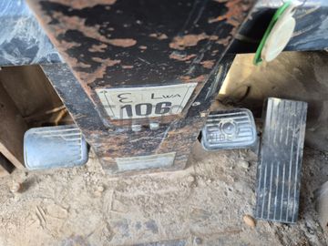 Pá Carregadora CAT 910 F