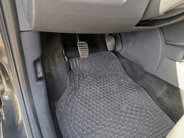 Renault Clio · Ano 2012