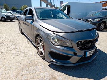 Mercedes-Benz CLA 200 CDI  · Ano 2016
