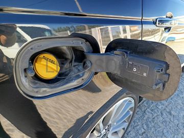 Land Rover Range Rover Autobiography 4.4 SDV8 · Ano 2017
