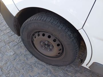 Renault Trafic Caixa 2.0 DCI · Ano 2013
