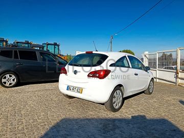 Opel Corsa 1.3 CDTI · Ano 2016