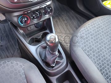 Opel Corsa 1.3 CDTI · Ano 2016