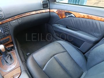 Mercedes-Benz E270 · Ano 2002