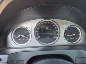 Mercedes-Benz C200 · Ano 2007