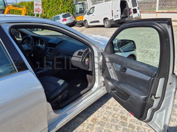 Mercedes-Benz C200 · Ano 2007