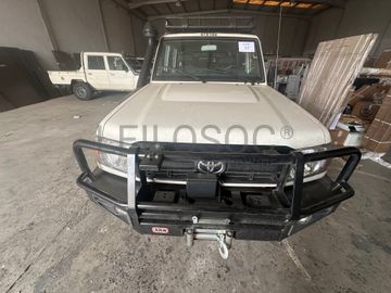 TOYOTA	LAND CRUISER 
