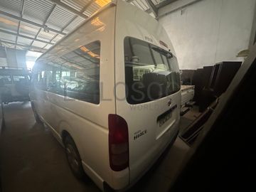 TOYOTA LC HIACE