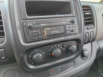 Renault Trafic · Ano 2015