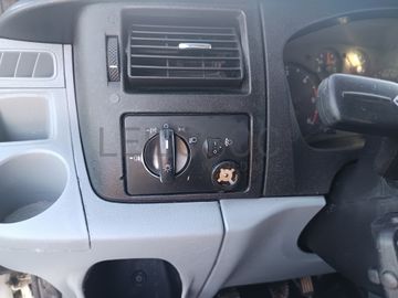 Ford Transit · Ano 2011