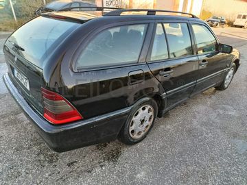 Mercedes-Benz C220 CDI · Ano 2000