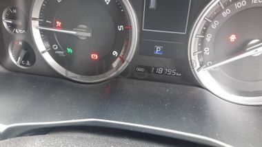 Toyota  Landcruser VX - VDJ200R-GNTEZ 2017