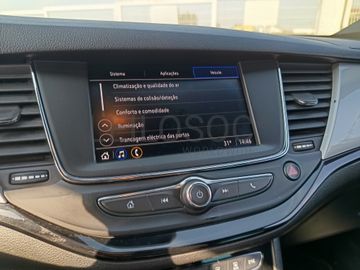 Opel Astra · Ano 2020