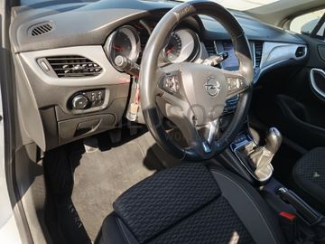 Opel Astra · Ano 2020