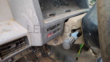 Nissan Patrol JY 260 LFQ 4x4 · Ano 1996