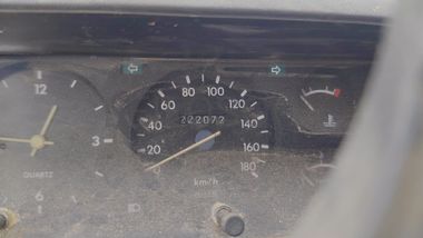 Nissan Patrol JY 260 LFQ 4x4 · Ano 1996