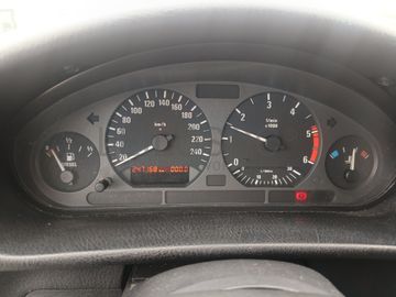 BMW 318 TDS · Ano 1996