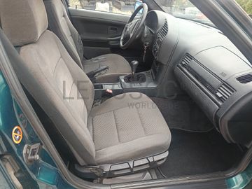 BMW 318 TDS · Ano 1996