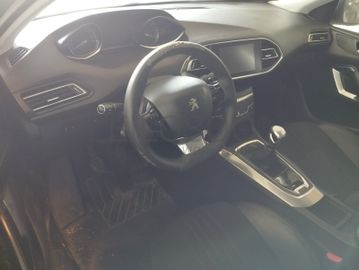 Peugeot 308 · Ano 2015