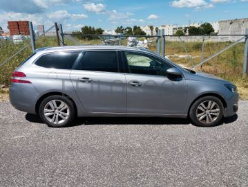 Peugeot 308 · Ano 2015