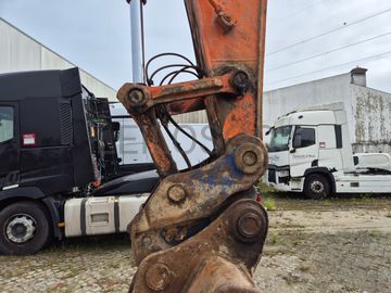 Giratória Hitachi · Ano 2008